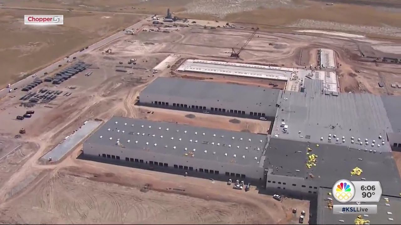 A financial services company in the Bay area wants to open a second office in Utah