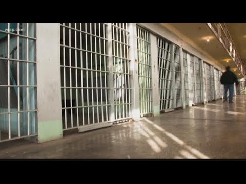 How hiring those with criminal records can affect Tampa Bay businesses